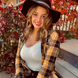 Meet your Posher, Grace